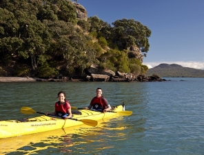 Auckland Kayak tour to Motukorea Island for Cruise Ship Passengers